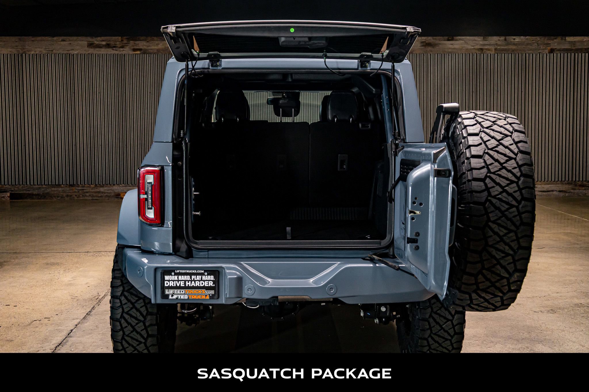 Used 2024 Ford Bronco Wildtrak image 9