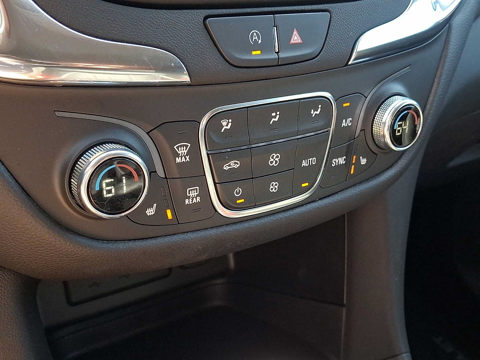 Certified 2024 Chevrolet Equinox LT FWD image 15