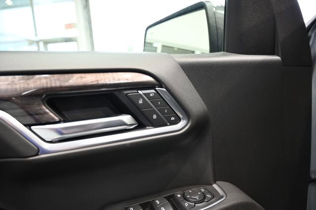 New 2026 Chevrolet Silverado 1500 LTZ w/ LTZ Premium Package AWD/4WD image 27