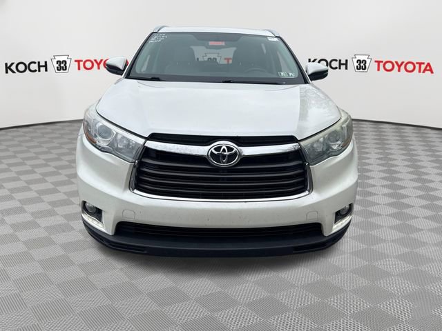Used 2014 Toyota Highlander Limited AWD/4WD image 2