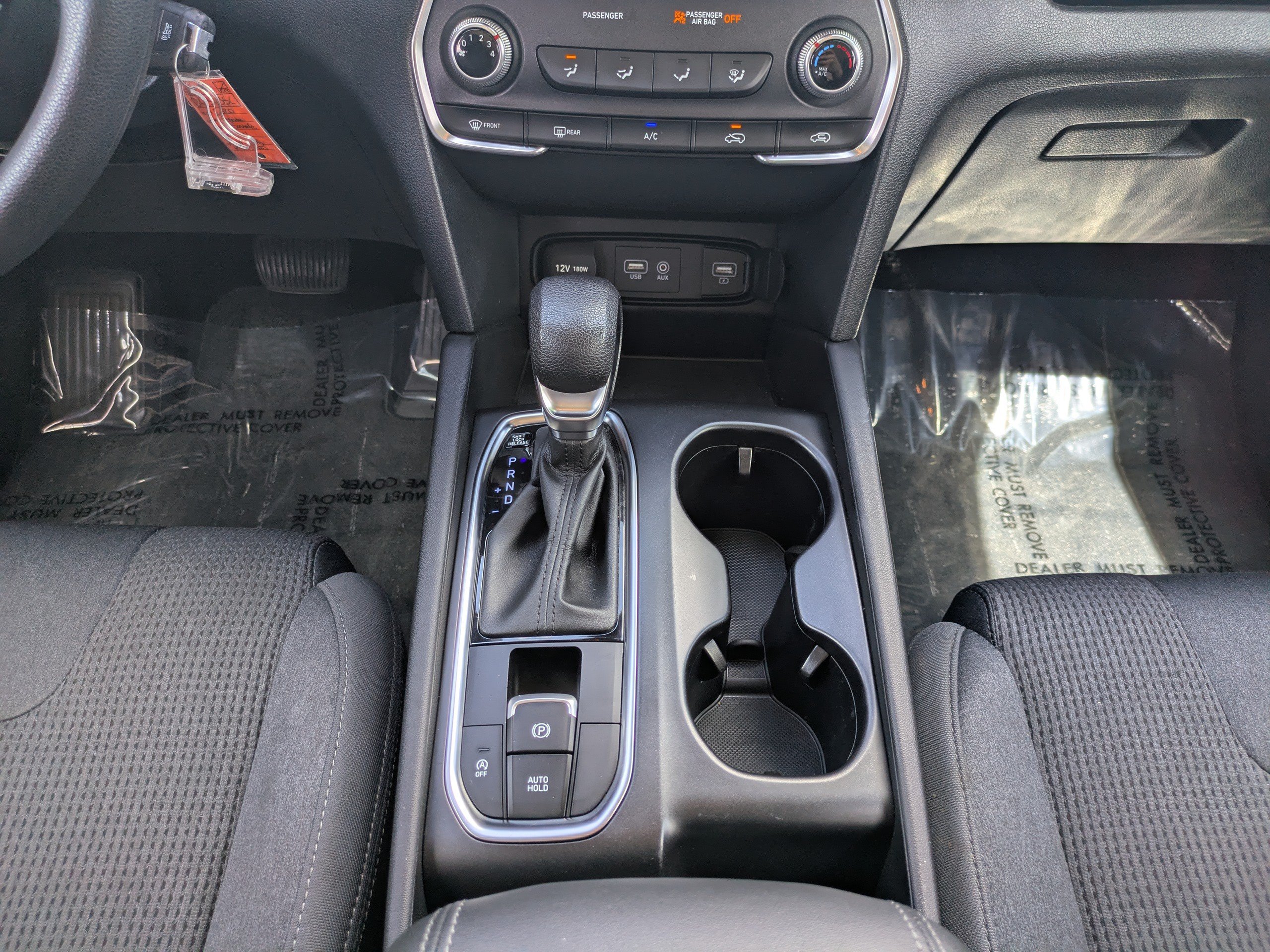 Used 2020 Hyundai Santa Fe SE FWD image 18