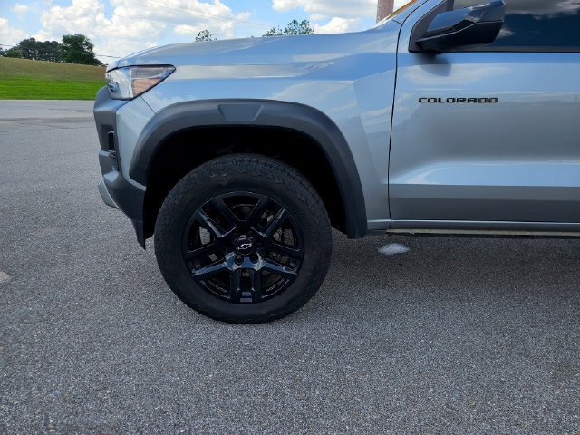 Used 2024 Chevrolet Colorado Trail Boss w/ Advanced Trailering Package AWD/4WD image 27