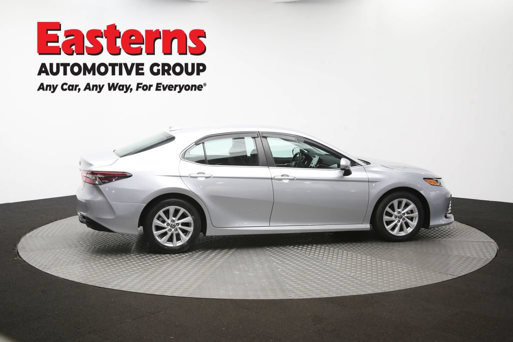 Used 2021 Toyota Camry LE FWD image 35