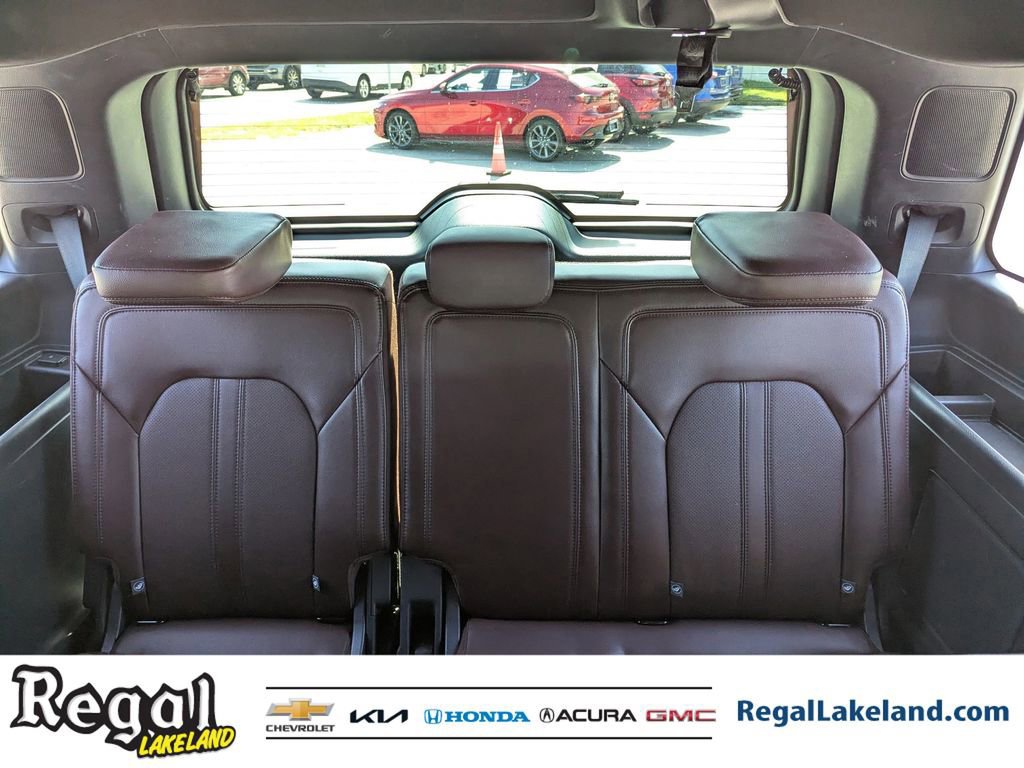Used 2024 Ford Expedition Limited image 15