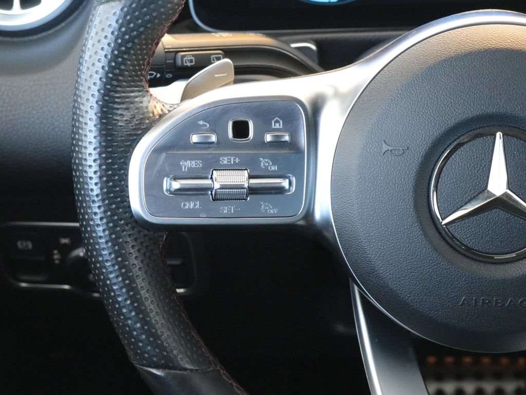 Used 2021 Mercedes-Benz GLB 35 AMG 4MATIC image 12