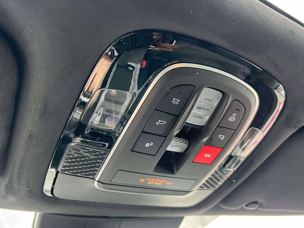 Used 2023 Hyundai Palisade Calligraphy image 33