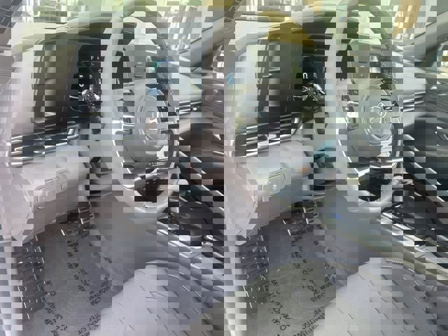 New 2026 Hyundai Elantra Sport w/ Cargo Package image 17