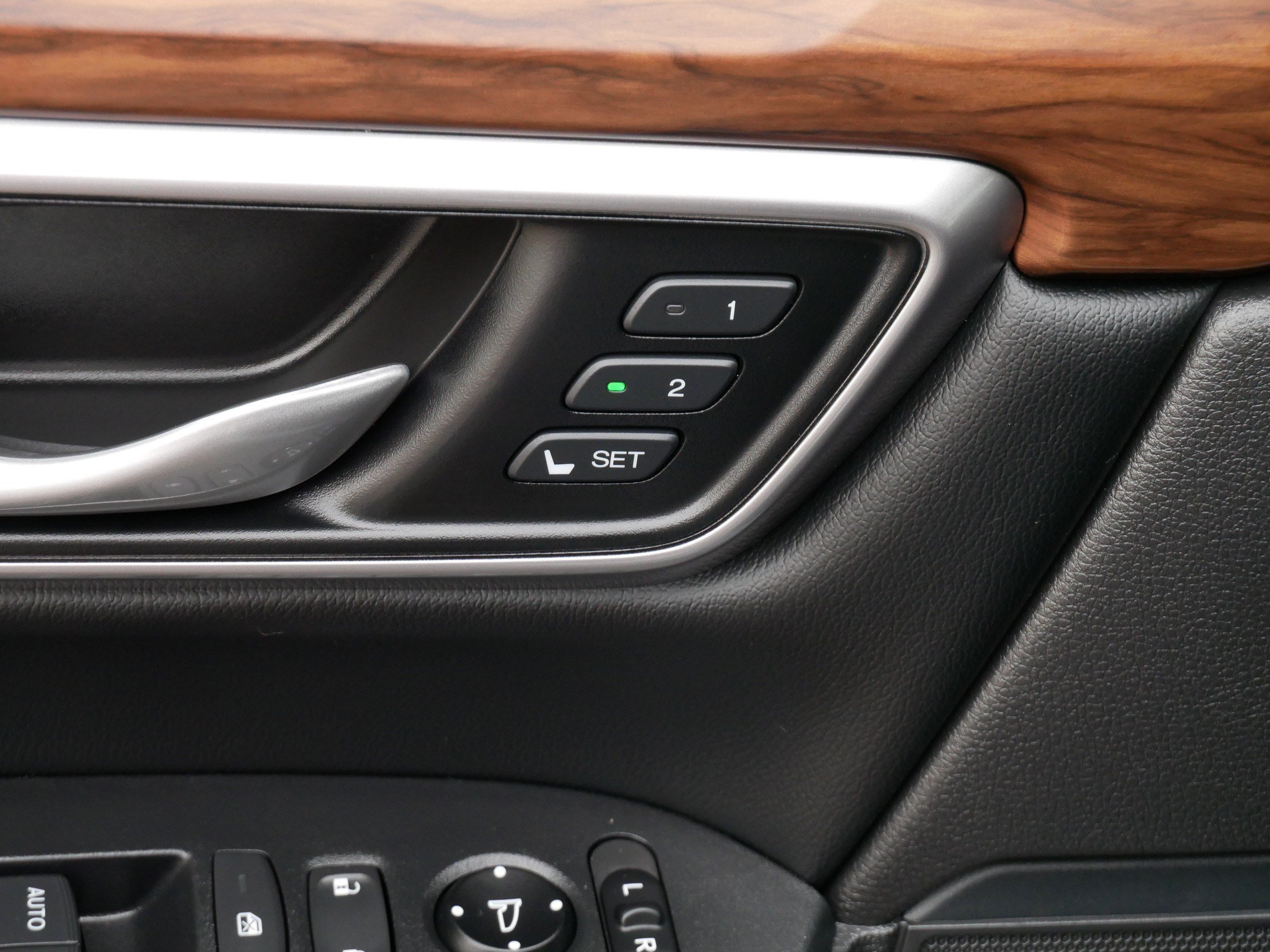 Used 2022 Honda CR-V Touring image 19