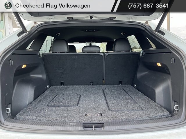 Used 2022 Volkswagen Atlas Cross Sport SE image 14