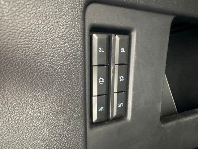 Used 2022 Ford Expedition XLT AWD/4WD image 32