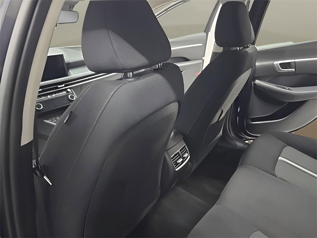 Certified 2025 Hyundai Sonata SEL image 14