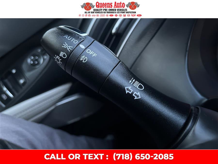 Used 2017 INFINITI Q60 3.0t w/ Cargo Package image 22