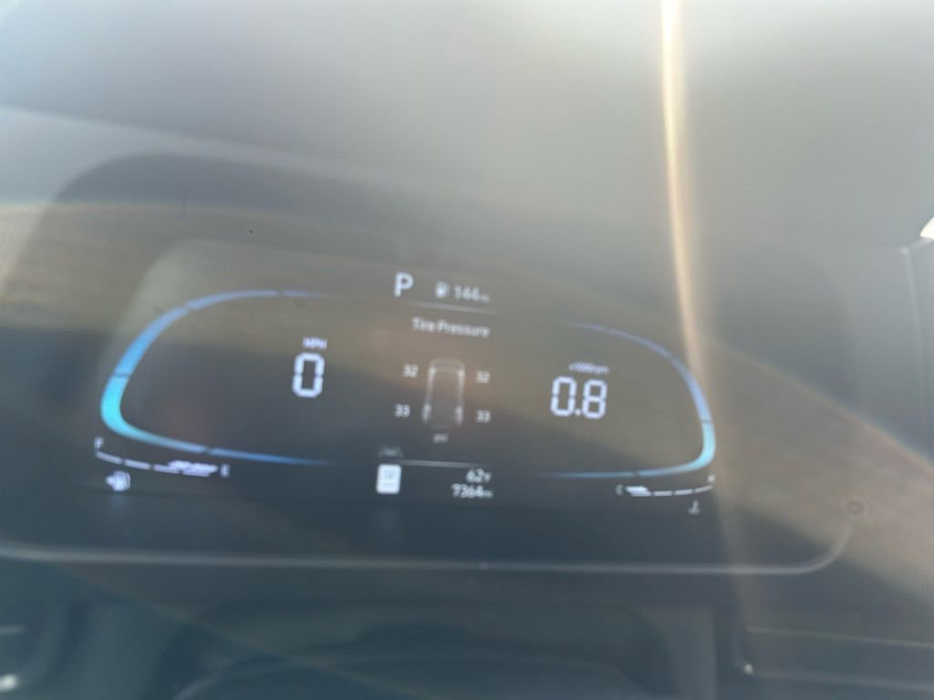 Certified 2025 Hyundai Elantra Sport image 13