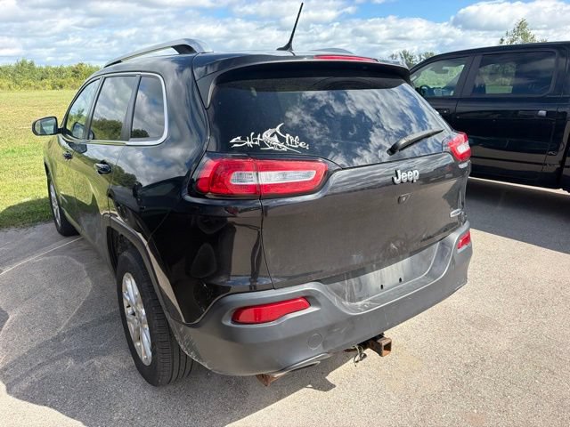 Used 2016 Jeep Cherokee Latitude w/ Cold Weather Group FWD image 7