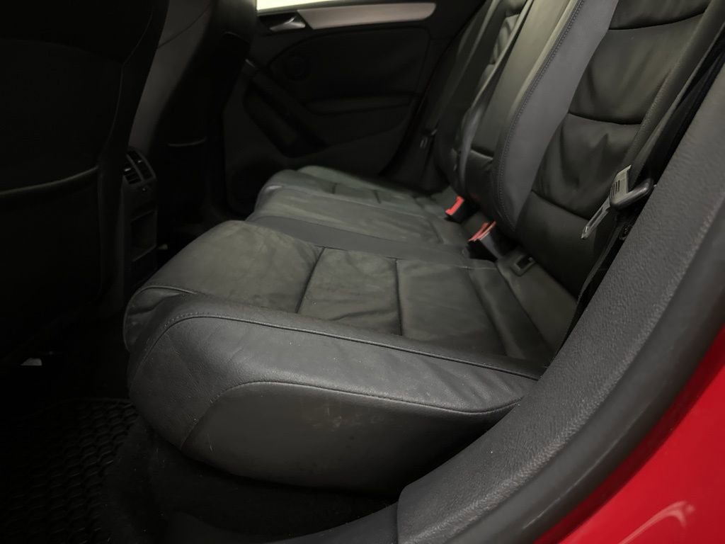 Used 2012 Volkswagen GTI 4-Door image 38