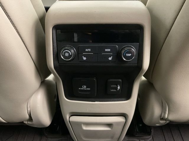 Certified 2019 GMC Acadia Denali w/ Technology Package image 32