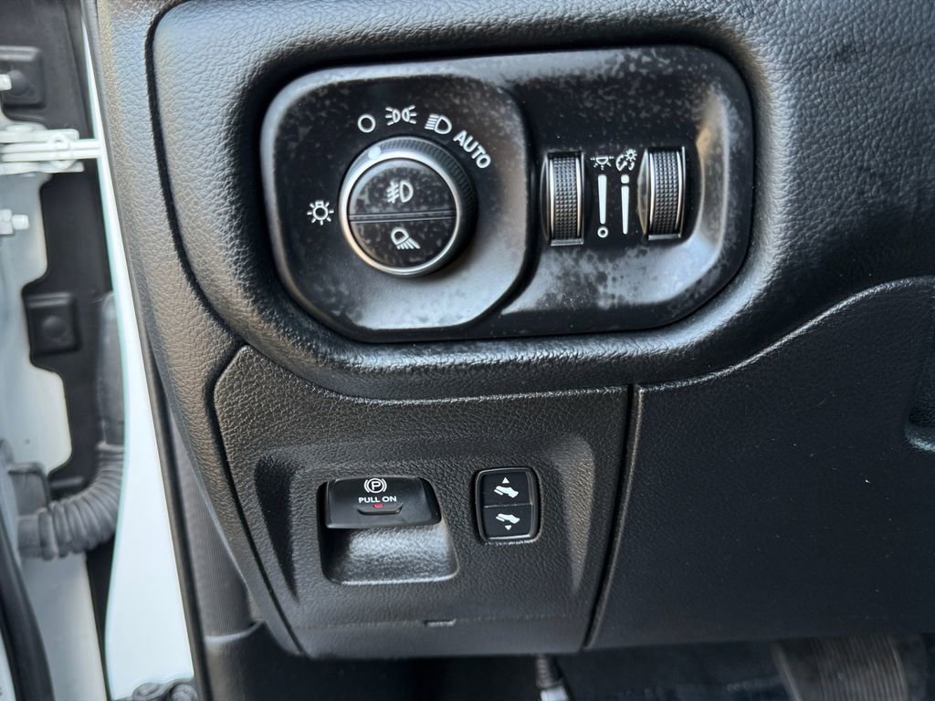 Used 2021 RAM 1500 Laramie w/ Sport Appearance Package image 22