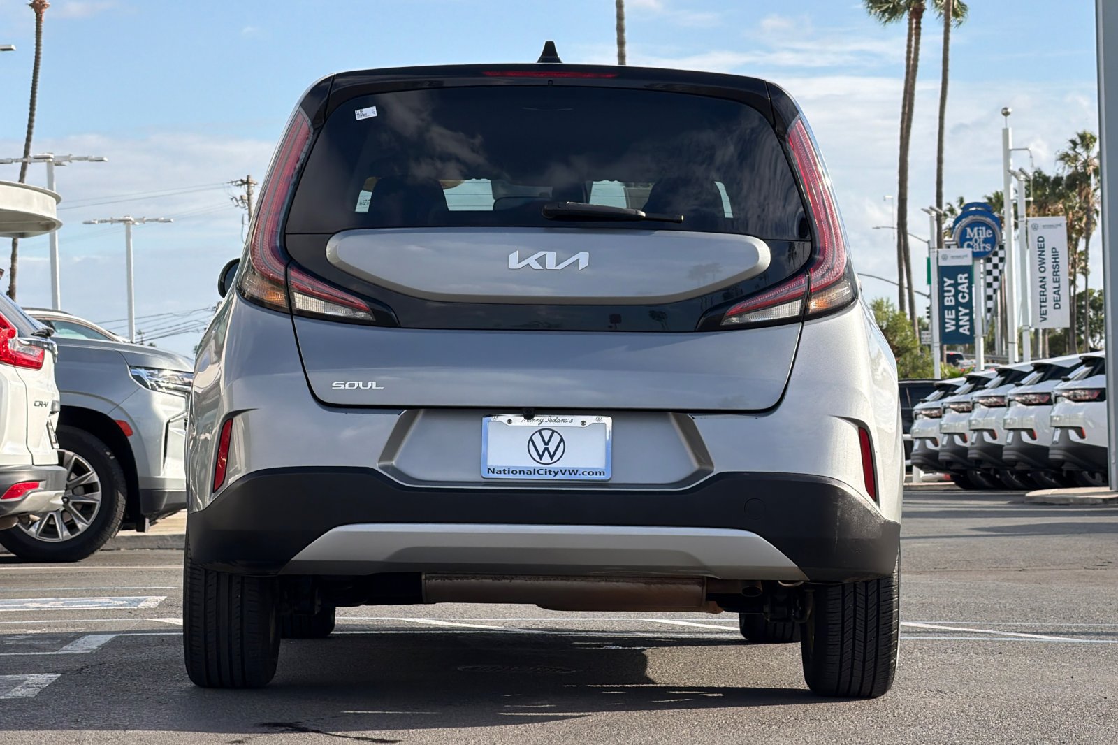 Used 2024 Kia Soul LX w/ LX Technology Package FWD image 5