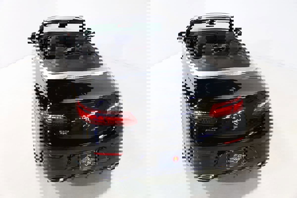 Used 2020 Mercedes-Benz E 450 Cabriolet image 70