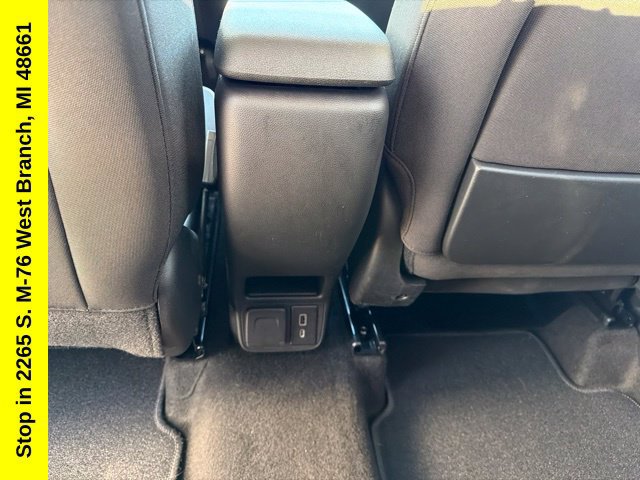 Used 2023 Chevrolet TrailBlazer LT w/ Convenience Package AWD/4WD image 16