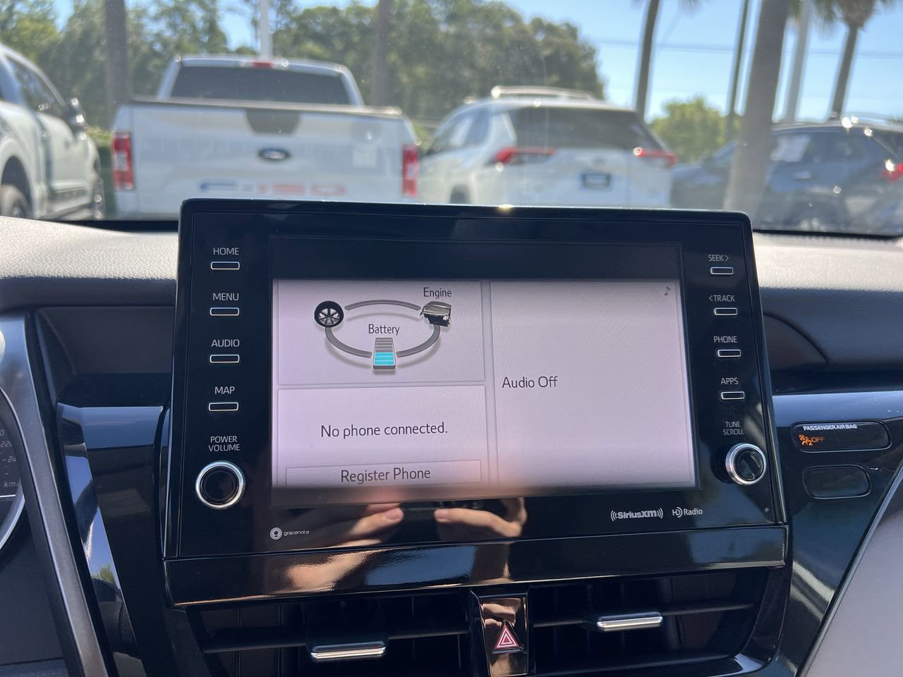 Used 2024 Toyota Camry XLE FWD image 23
