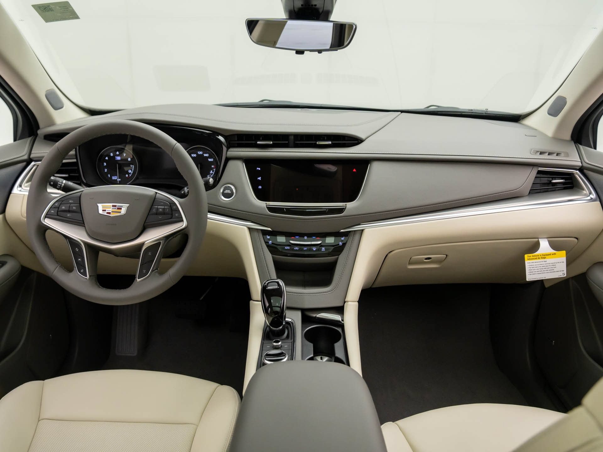 New 2026 Cadillac XT5 Premium Luxury w/ Driver Assist Package AWD/4WD image 9
