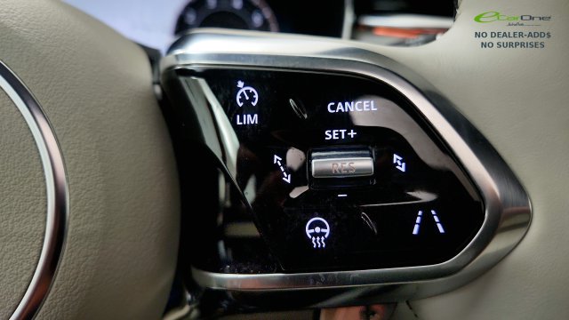 Used 2025 Jaguar F-PACE R-Dynamic S AWD/4WD image 69
