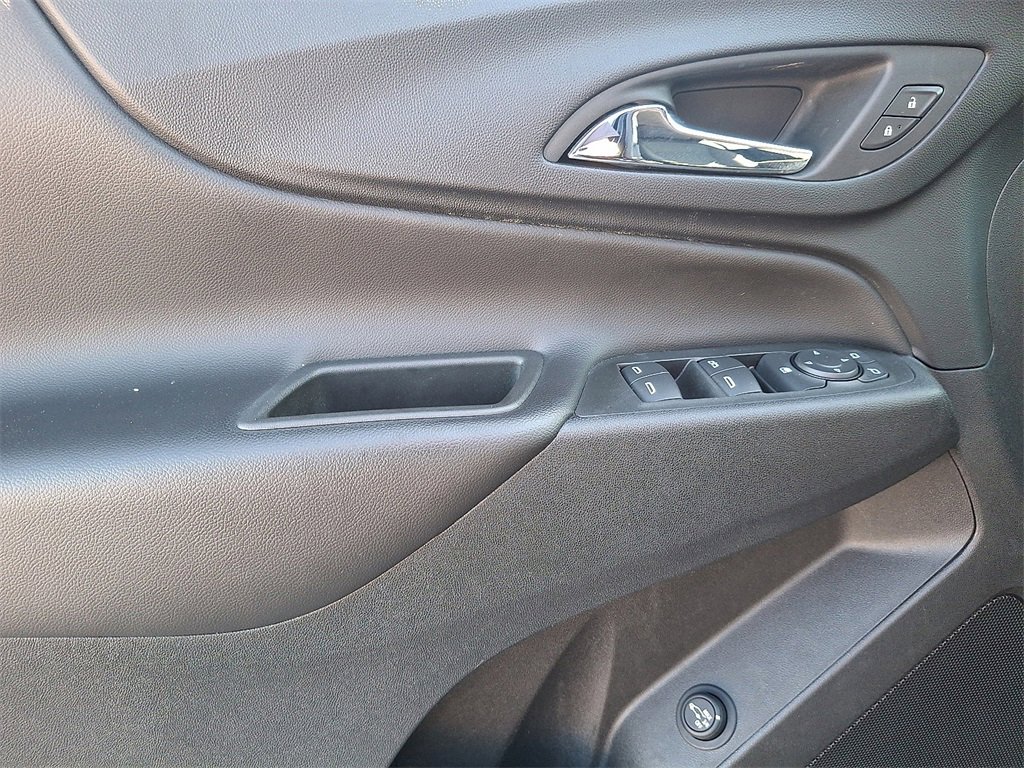 Used 2022 Chevrolet Equinox LT image 15