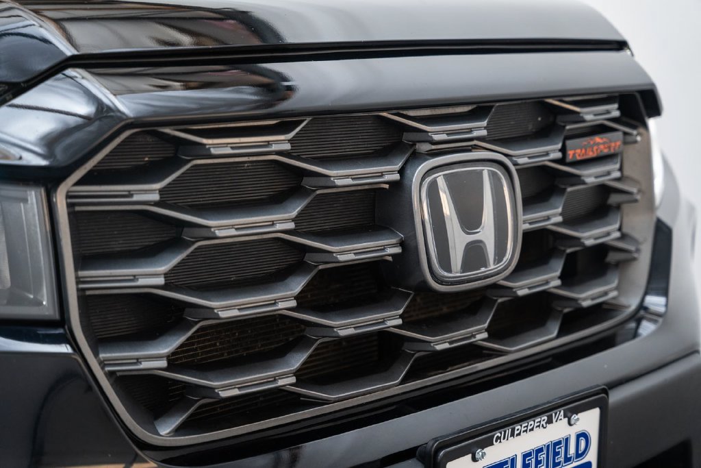 Used 2022 Honda Passport TrailSport image 13