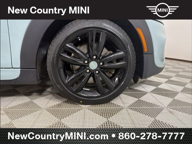 Used 2019 MINI Cooper S w/ Signature Upholstery Package image 9