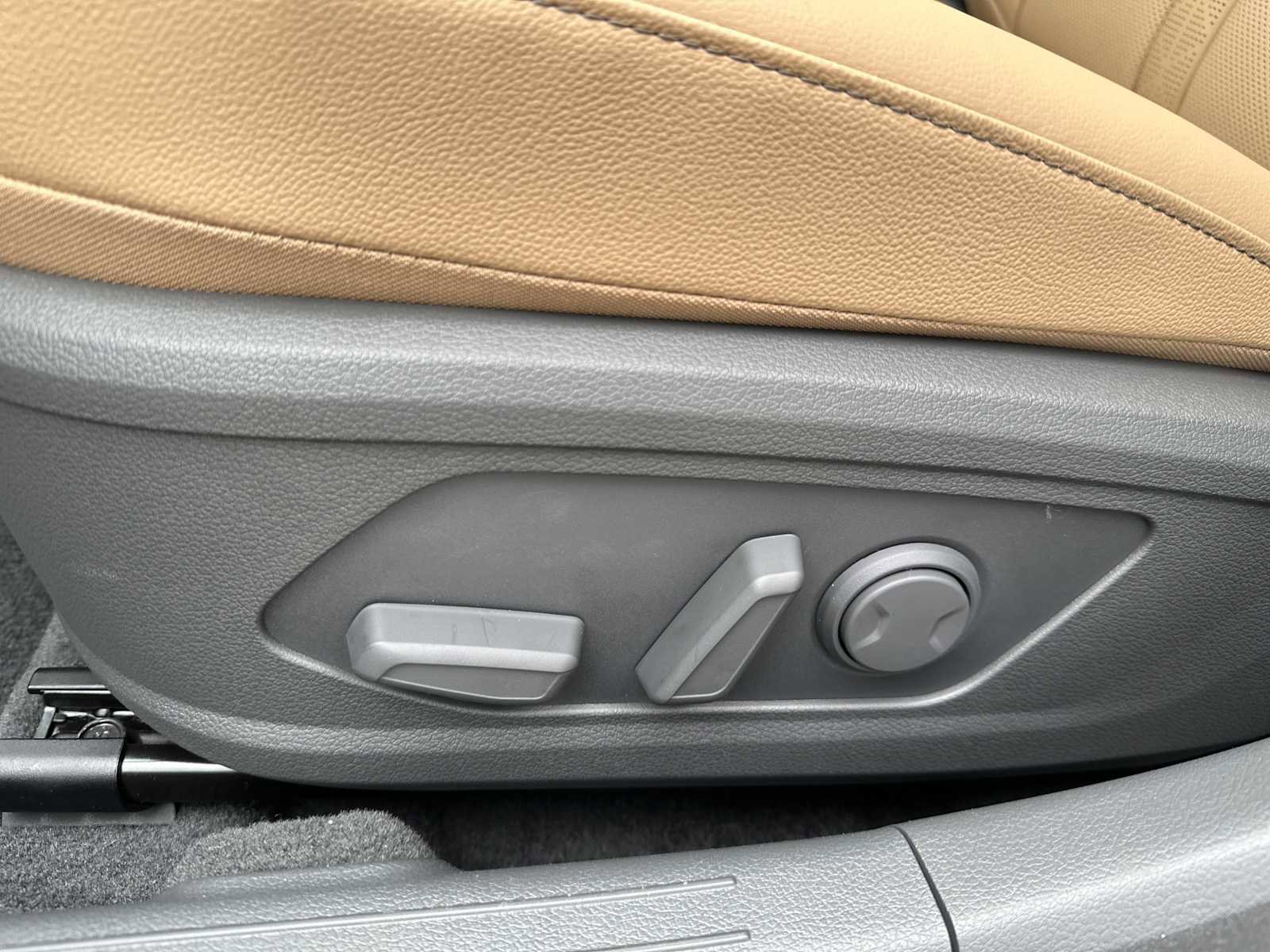 New 2026 Hyundai Sonata Limited image 10