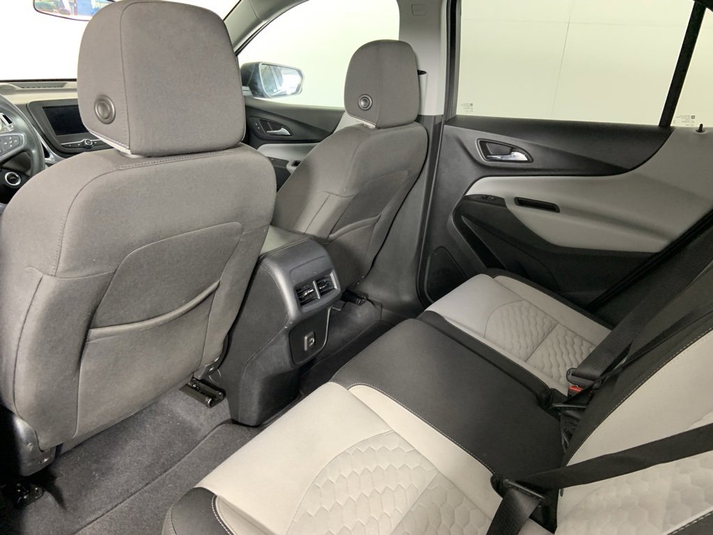 Used 2020 Chevrolet Equinox LS w/ LS Convenience Package image 26