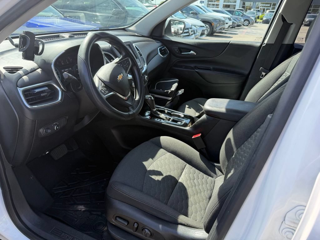 Used 2018 Chevrolet Equinox LT FWD image 5