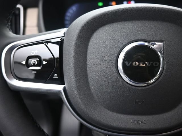 New 2026 Volvo XC90 T8 Plus w/ Protection Package Premier image 15