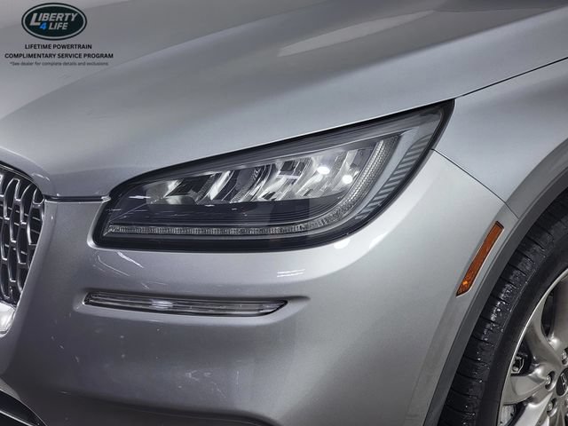Used 2022 Lincoln Corsair AWD w/ Premium Package image 10