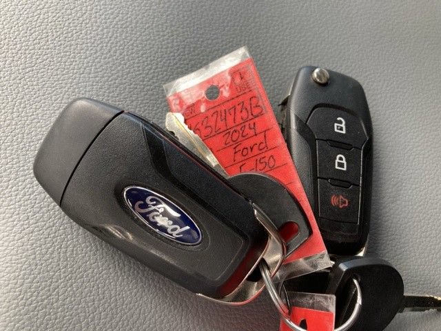 Used 2024 Ford F150 XL AWD/4WD image 37