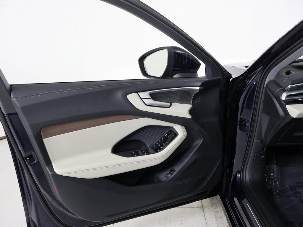 Used 2025 Audi A5 2.0T Premium Plus Sedan w/ Premium Plus image 21