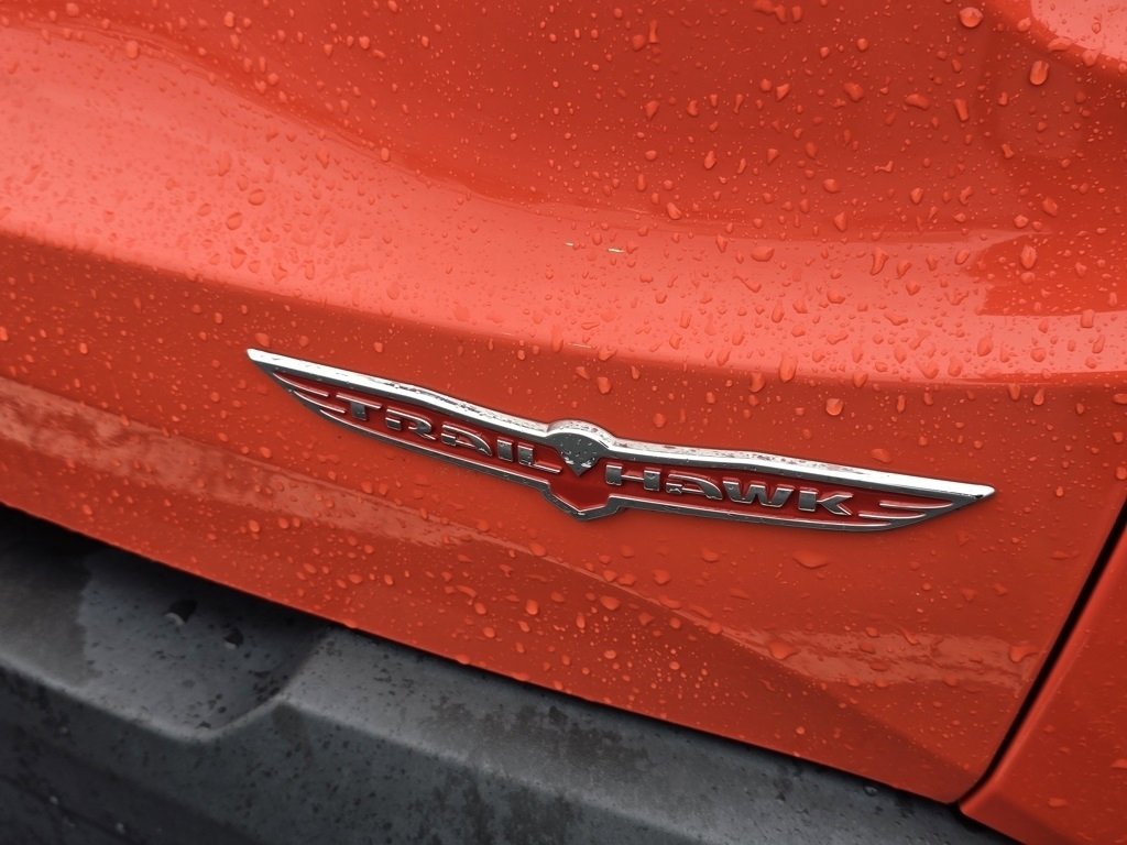 Used 2021 Jeep Renegade Trailhawk image 10