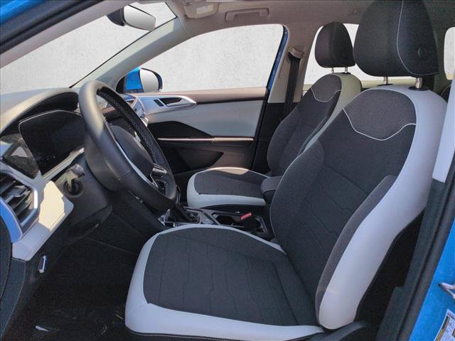 New 2026 Volkswagen Taos SE AWD/4WD image 4