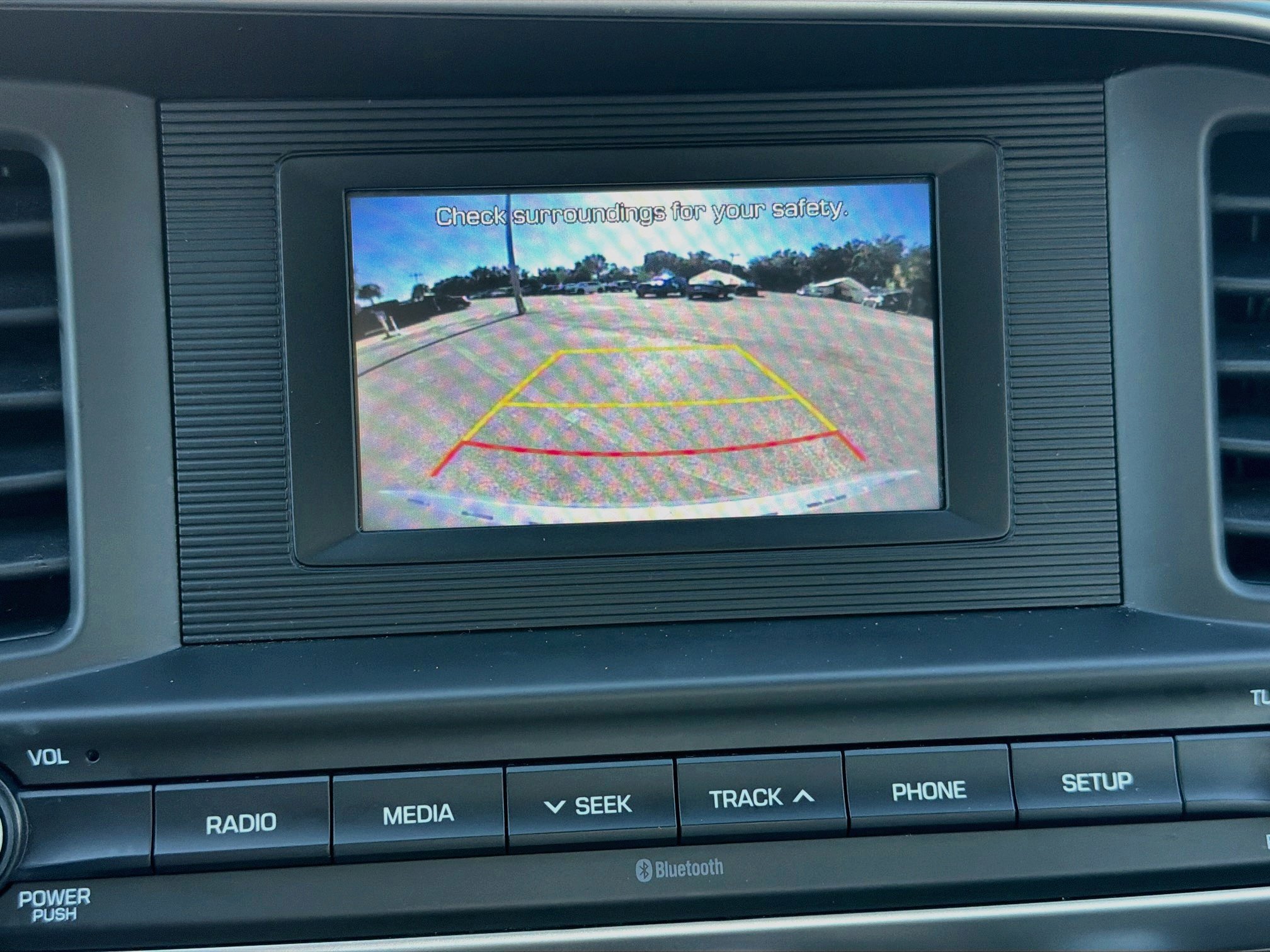 Used 2020 Hyundai Elantra SE FWD image 29