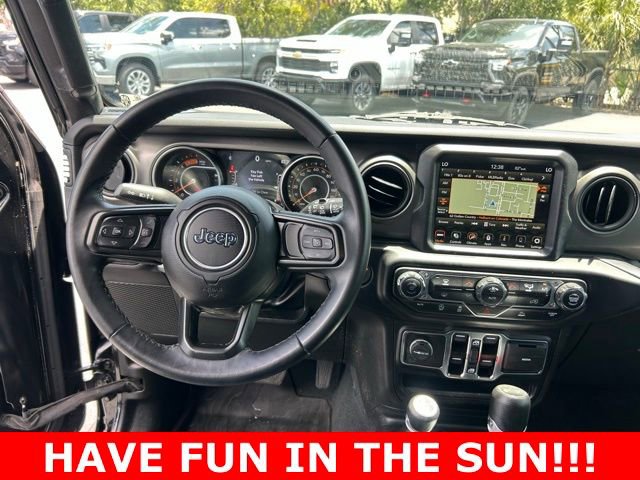 Used 2022 Jeep Wrangler Unlimited Sport w/ Sun And Sound Package AWD/4WD image 17