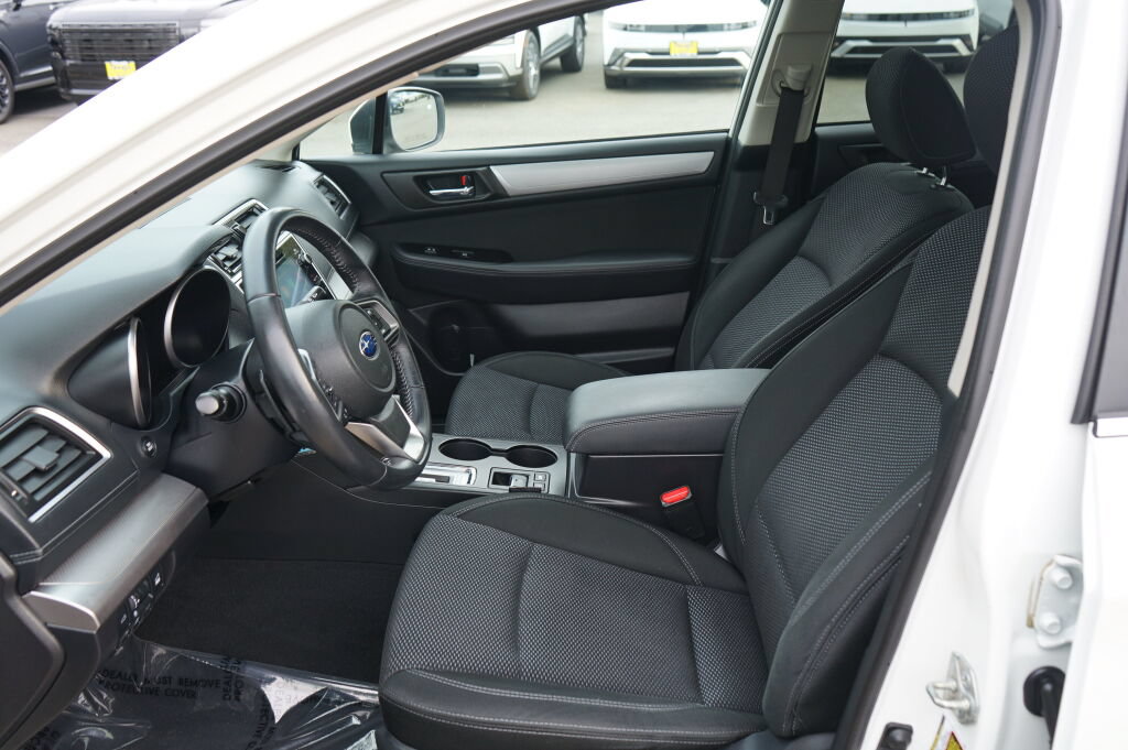 Used 2018 Subaru Outback 2.5i Premium AWD/4WD image 15