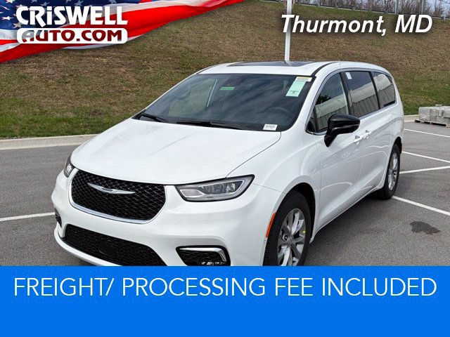 New 2026 Chrysler Pacifica Limited w/ Uconnect Theater Family Group FWD image 1