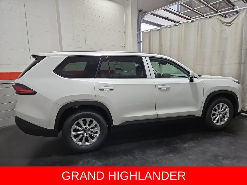 New 2026 Toyota Grand Highlander AWD image 8