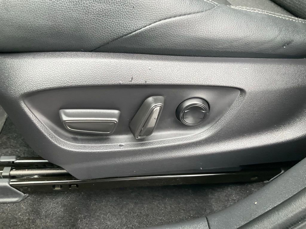 Used 2024 Toyota bZ4X XLE w/ Weather Package image 14