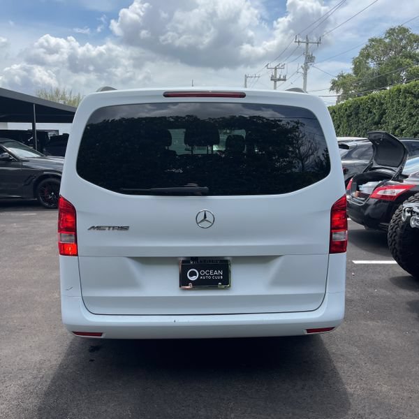 Used 2023 Mercedes-Benz Metris Passenger image 5