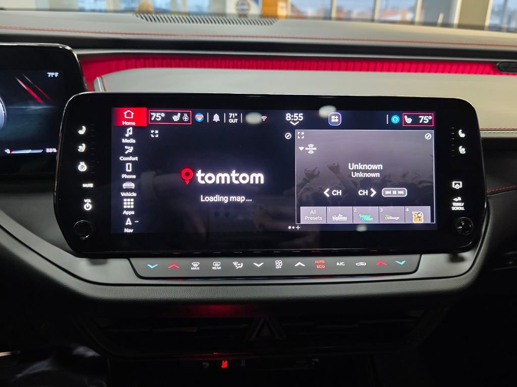 Used 2024 Dodge Charger R/T w/ Plus Group image 20