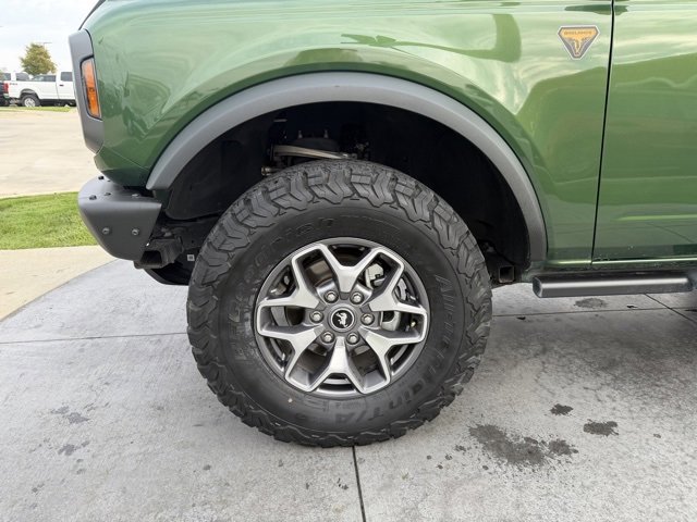 Certified 2023 Ford Bronco Badlands image 4