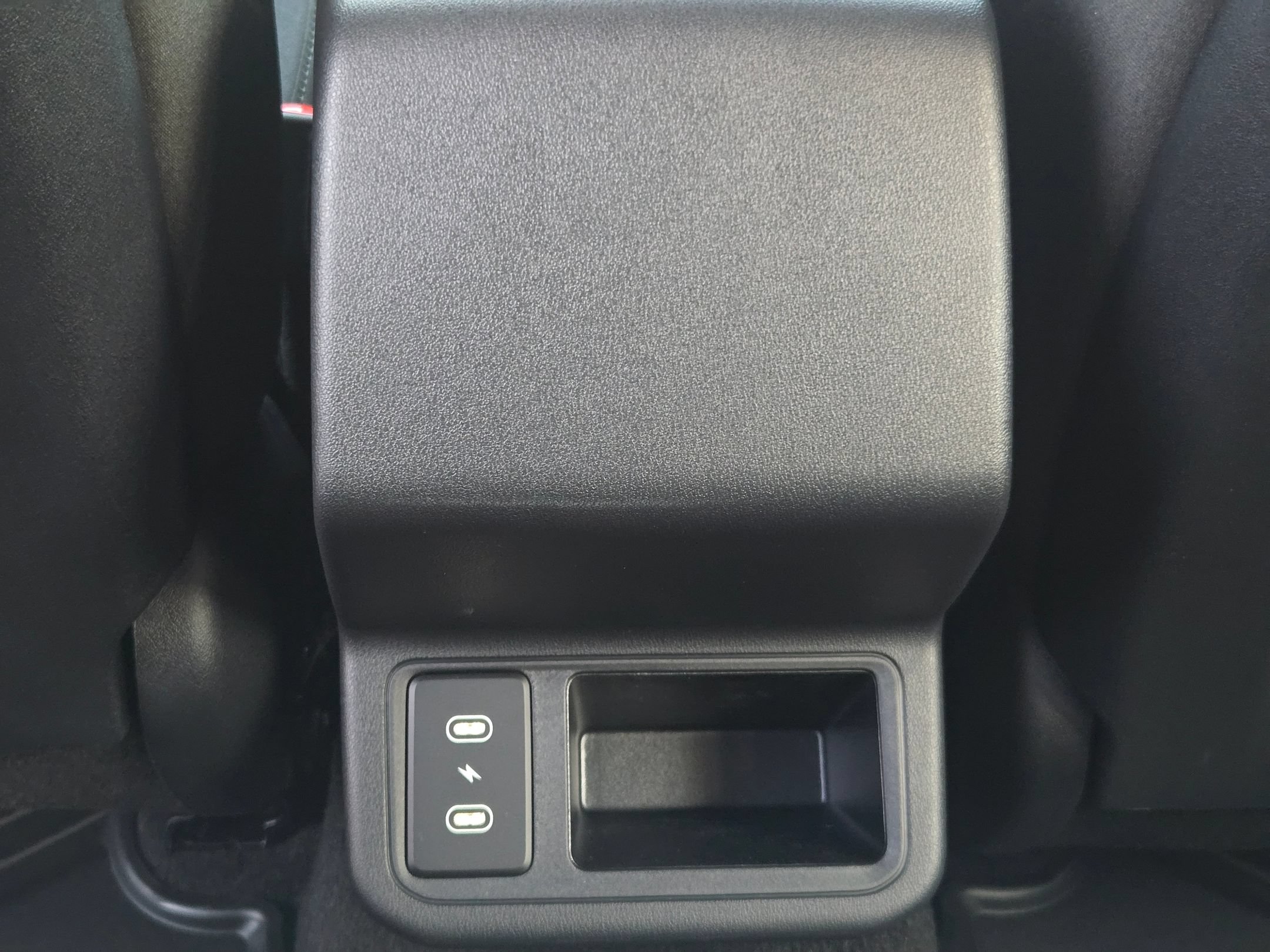 New 2026 Kia K4 FWD image 30