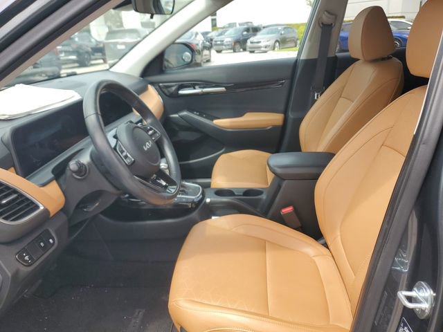 Certified 2024 Kia Seltos EX image 16
